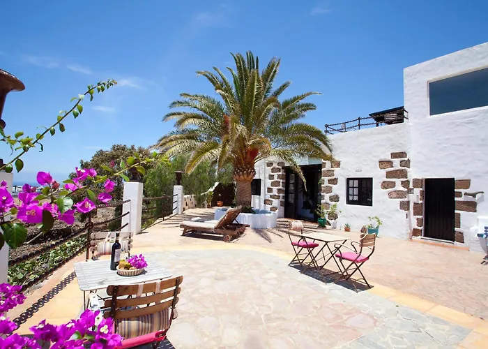 Konukevi Casa De Hilario 4*